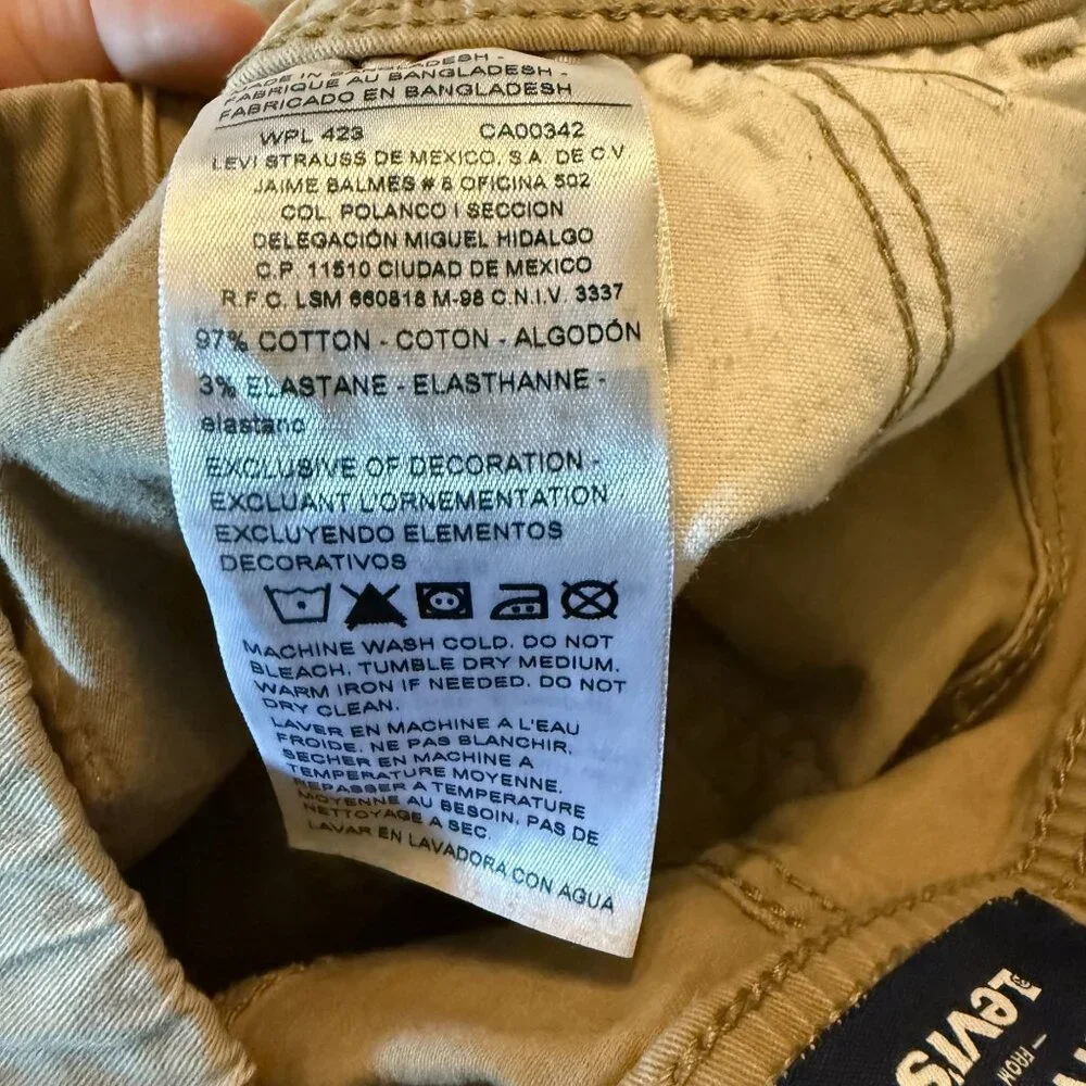Denizen from Levis these denizen